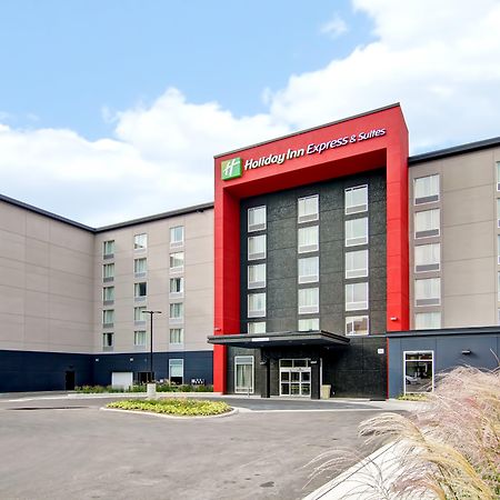 Holiday Inn Express & Suites Oshawa Downtown - Toronto Area By Ihg Экстерьер фото