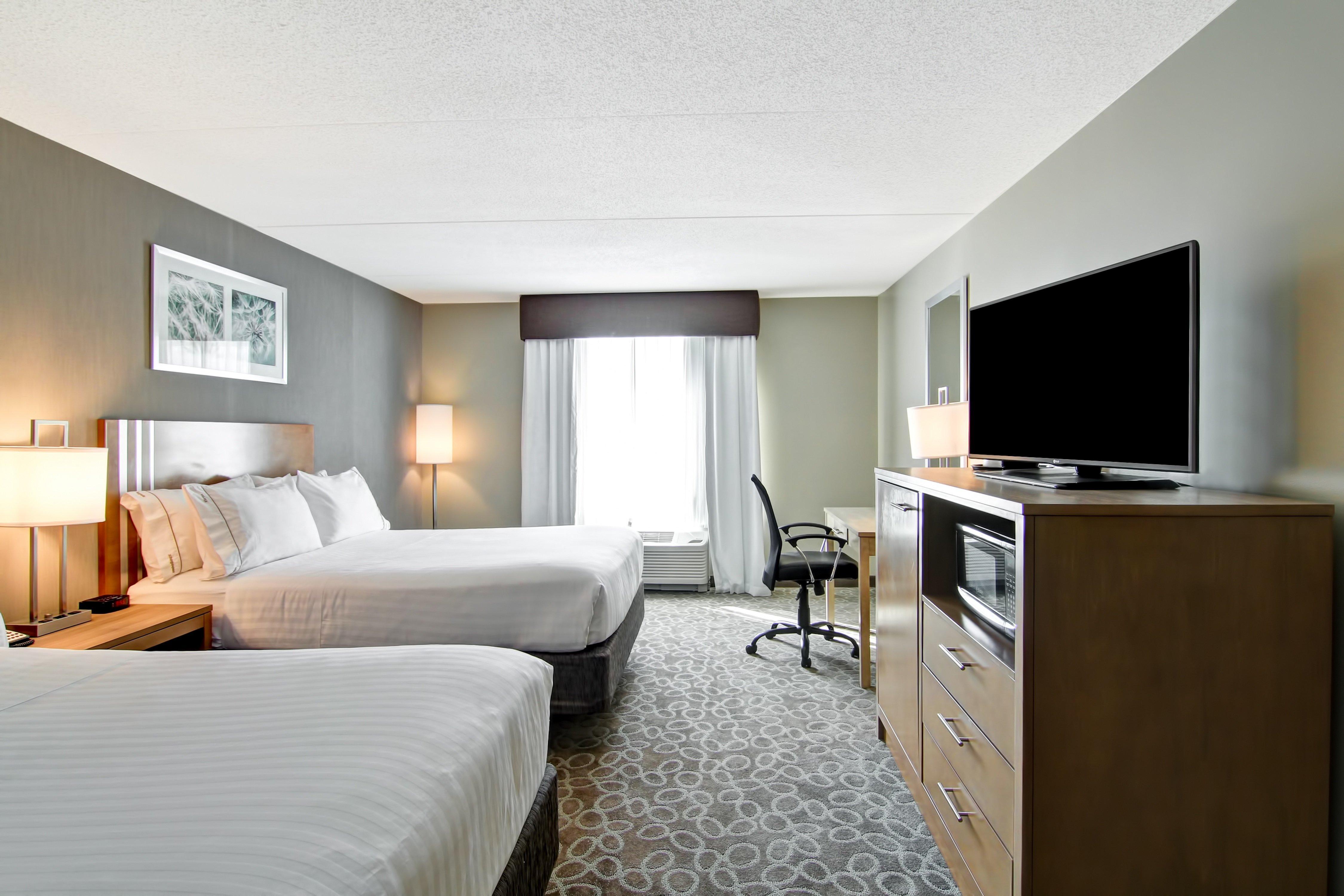 Holiday Inn Express & Suites Oshawa Downtown - Toronto Area By Ihg Экстерьер фото